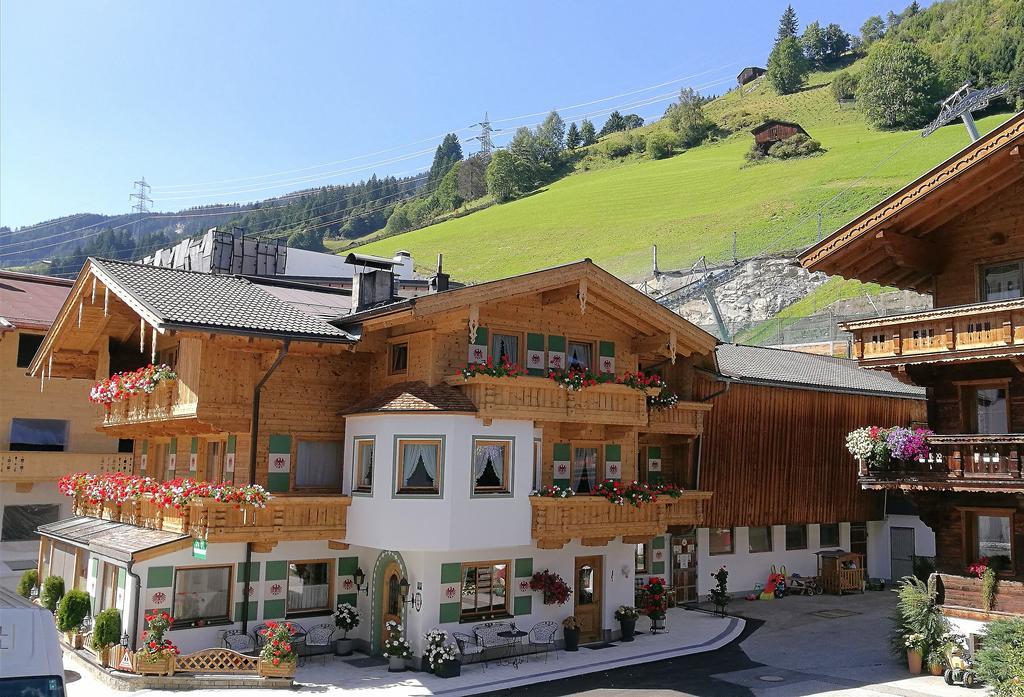 Petererhof Hotel Gerlos Exterior photo